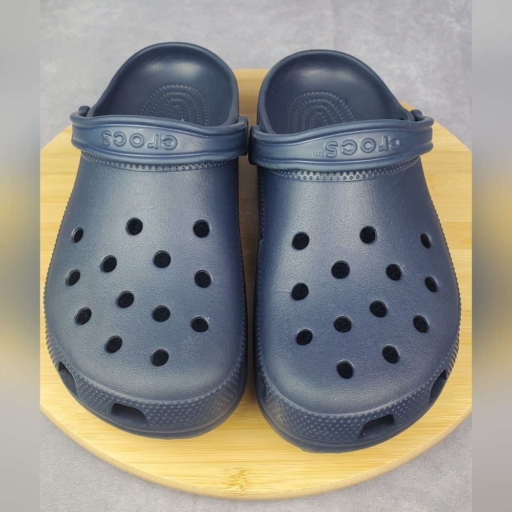 Crocs Classic navy Blue Unisex Clog Size M 9 / W 11